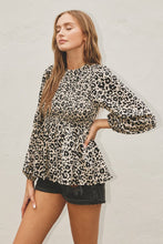Load image into Gallery viewer, Willa Cheetah Top
