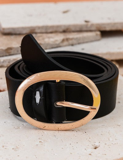 Wide Leather Belt w/Oval Buckle