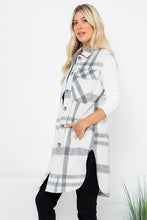 Load image into Gallery viewer, Shannon Plaid Vest
