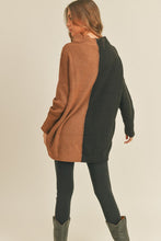 Load image into Gallery viewer, Ellis Colorblock Sweater
