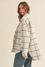 Load image into Gallery viewer, Sloane Black &amp; Beige Shacked
