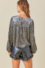 Load image into Gallery viewer, Abigail Velvet Top
