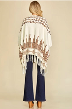 Load image into Gallery viewer, Joan Aztec Poncho
