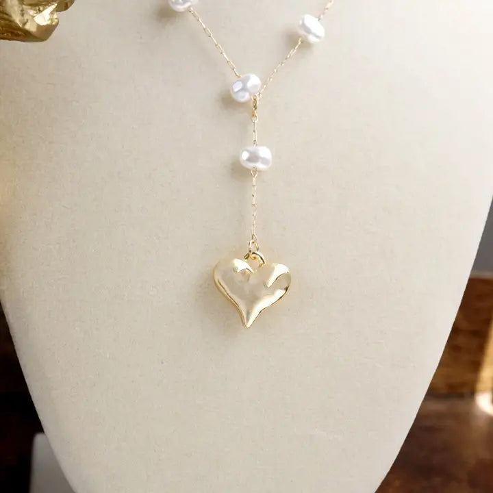 Heart & Pearl Necklace