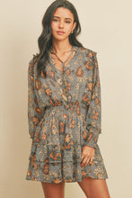 Load image into Gallery viewer, Reese Metallic Dress
