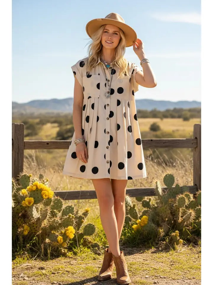 The Georgia Polka Dot Dress is everything we love in a boutique find — effortless, flattering, and just the right amount of fun. 