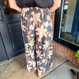 Aurella Cropped Pants