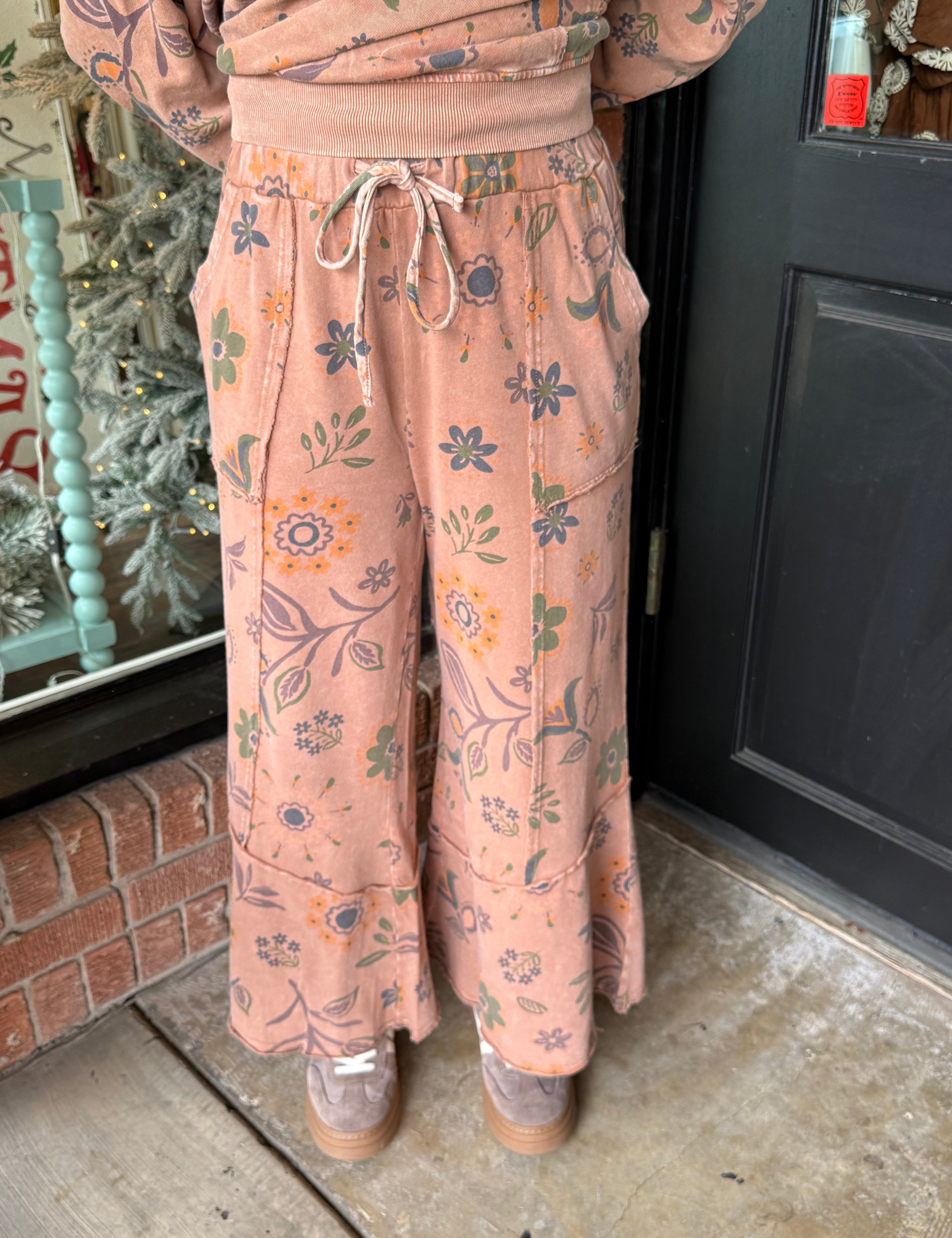 Alexis Floral Print Pants