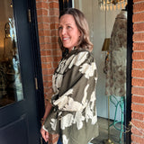 Donna Floral Smocked Blouse