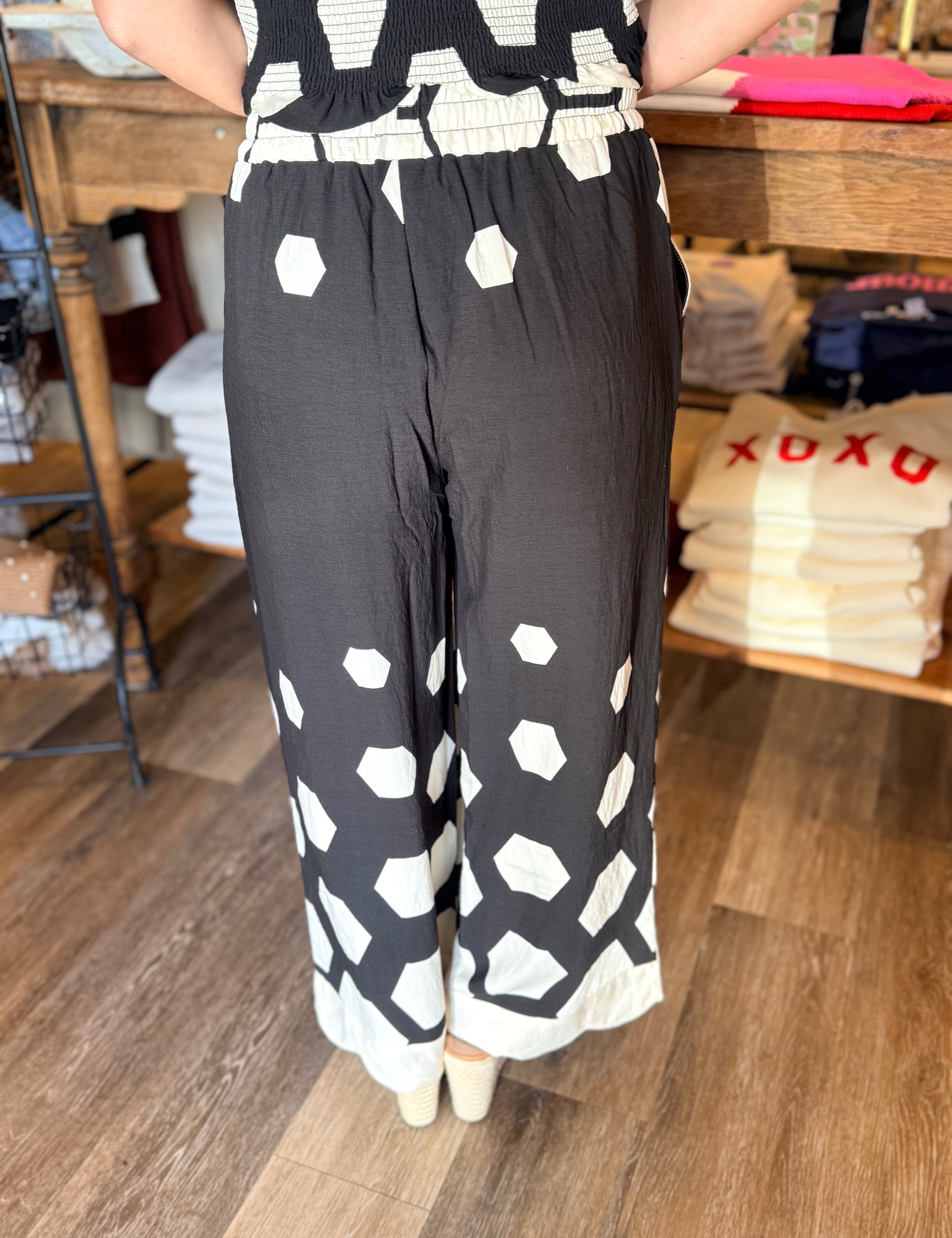 Sabrina Hexagon Print Pants