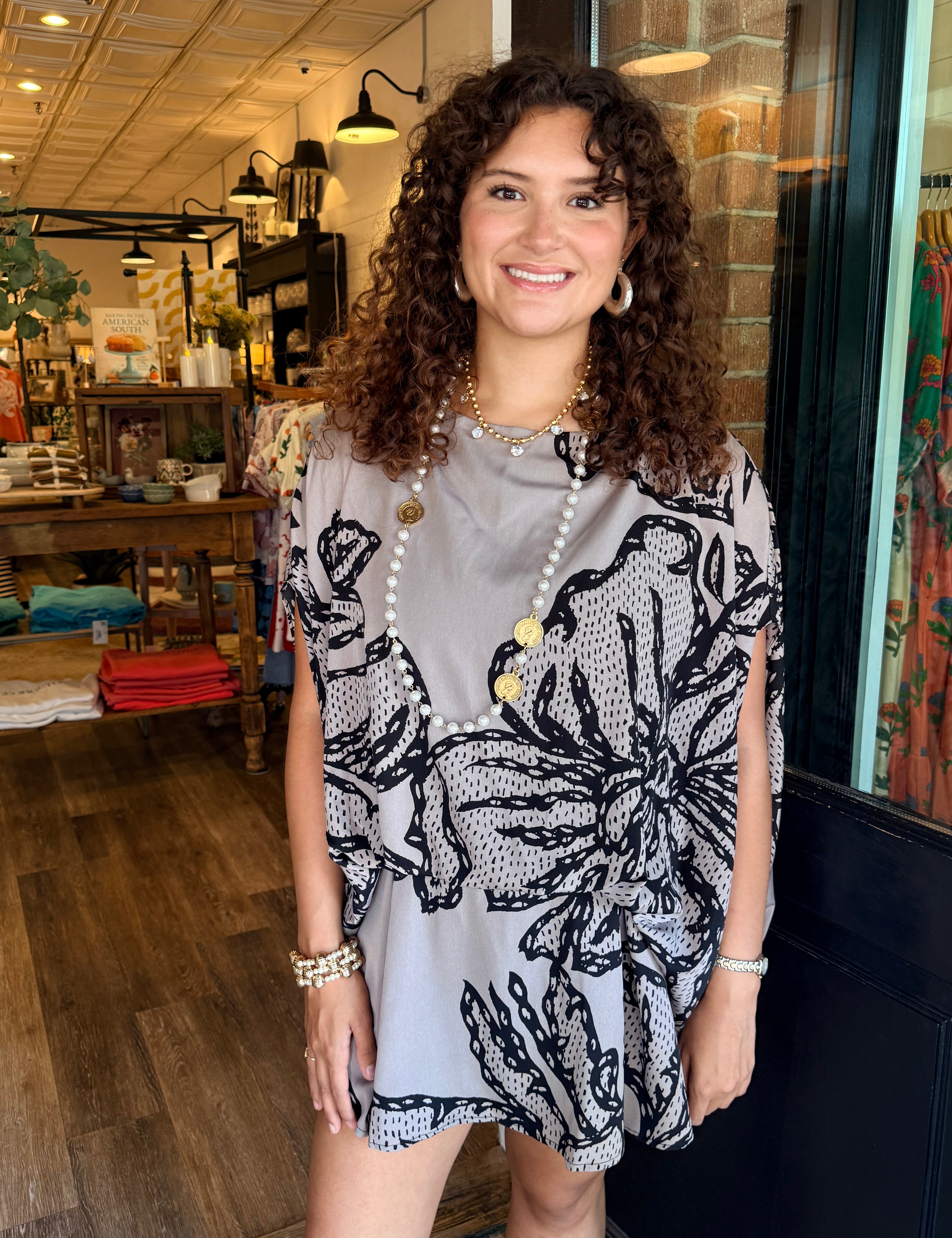 Mari Chantilly Print Top + Skort Set