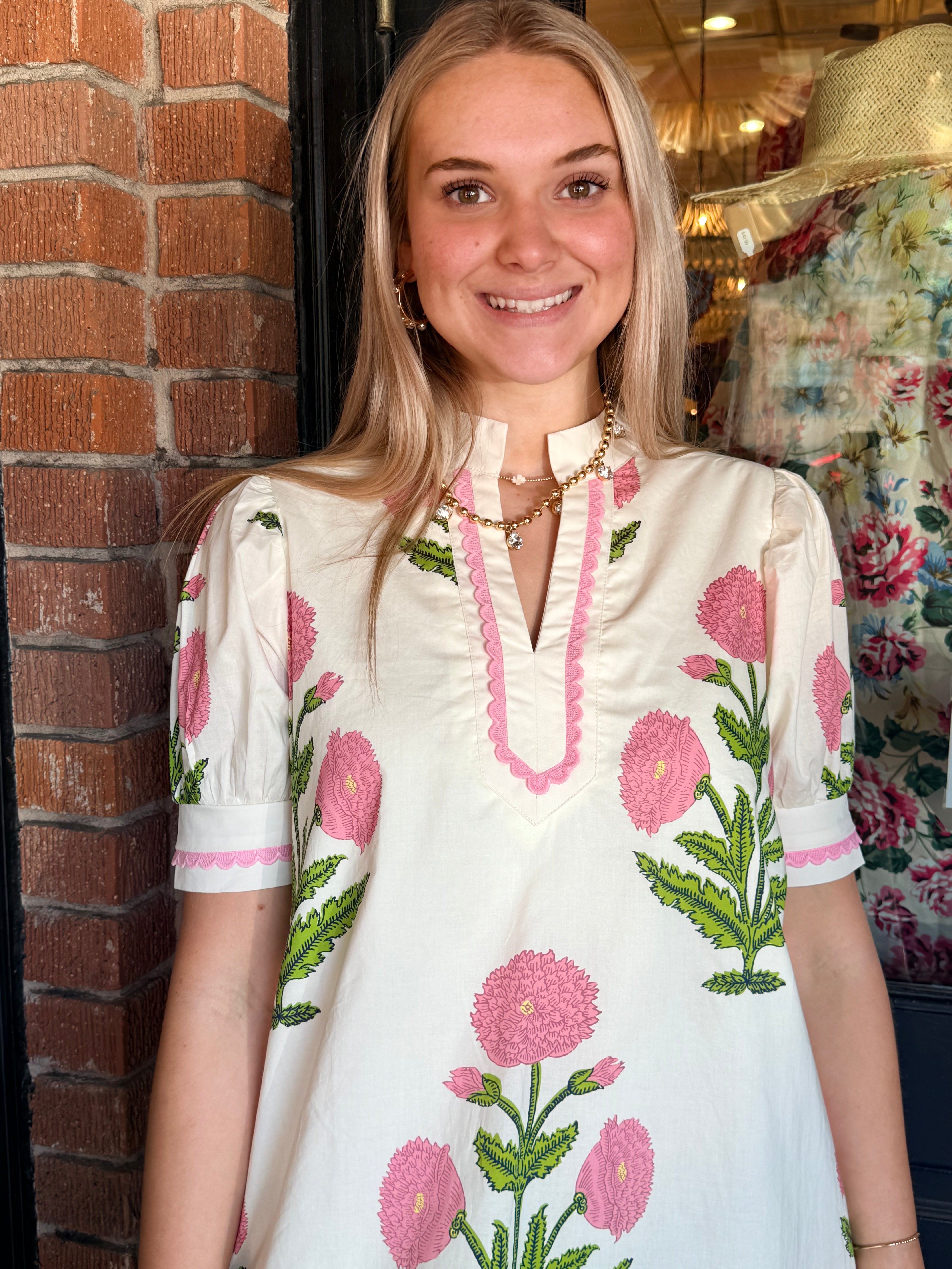 reagan floral embroidered cotton dress Amazon.com: En Saison Women's Reagan Midi Dress, Sage, Green, Floral, S : Clothing, Shoes & Jewelry