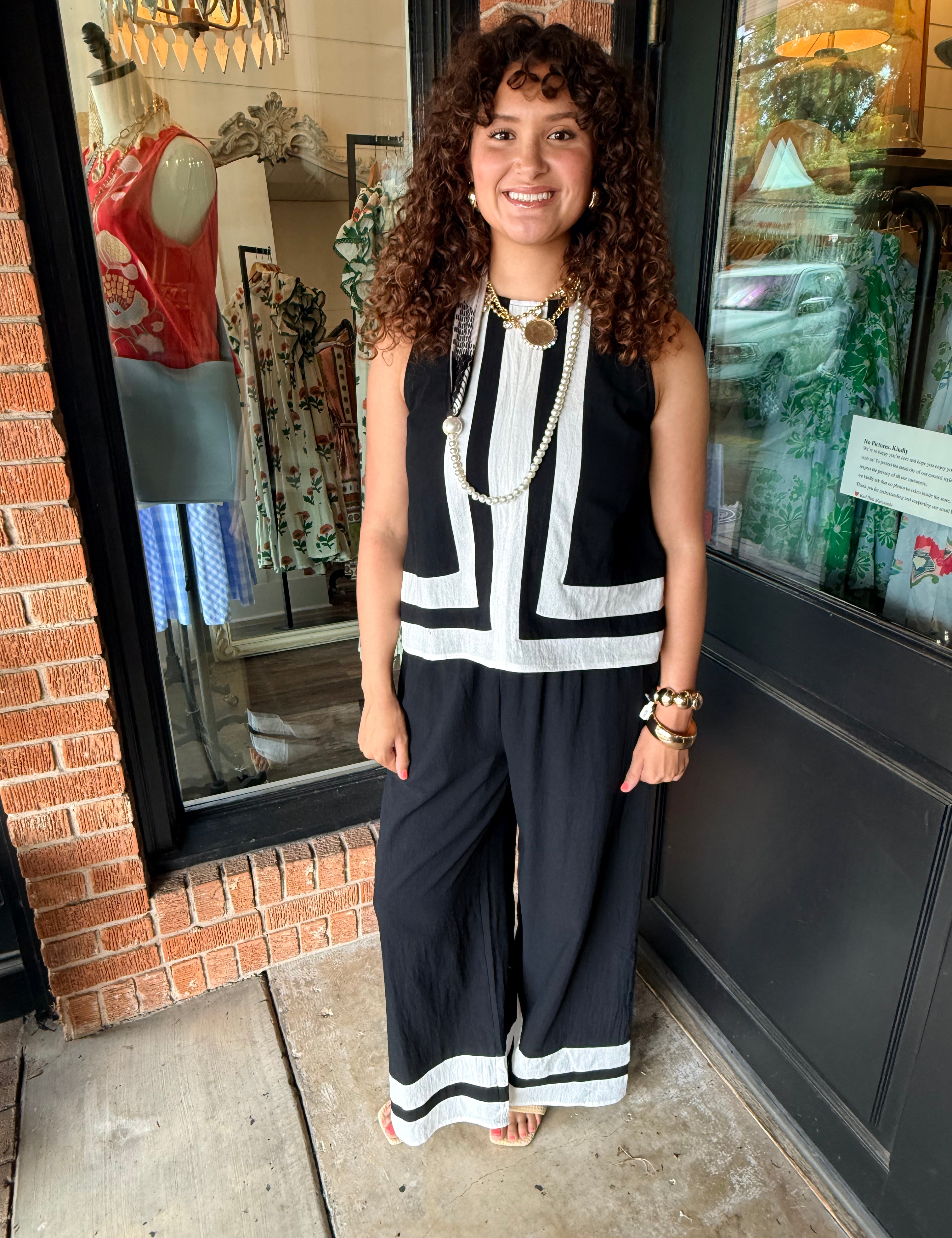 Shelly Contrast Tank & Wide Pant Set