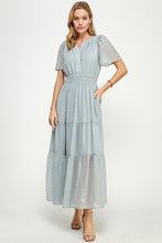 Load image into Gallery viewer, Savannah Metallic Midi Dress
