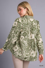 Load image into Gallery viewer, Landry Floral Top

