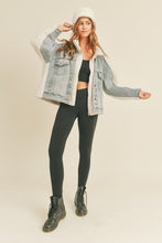 Load image into Gallery viewer, Zoe Fleece Denim Jacket
